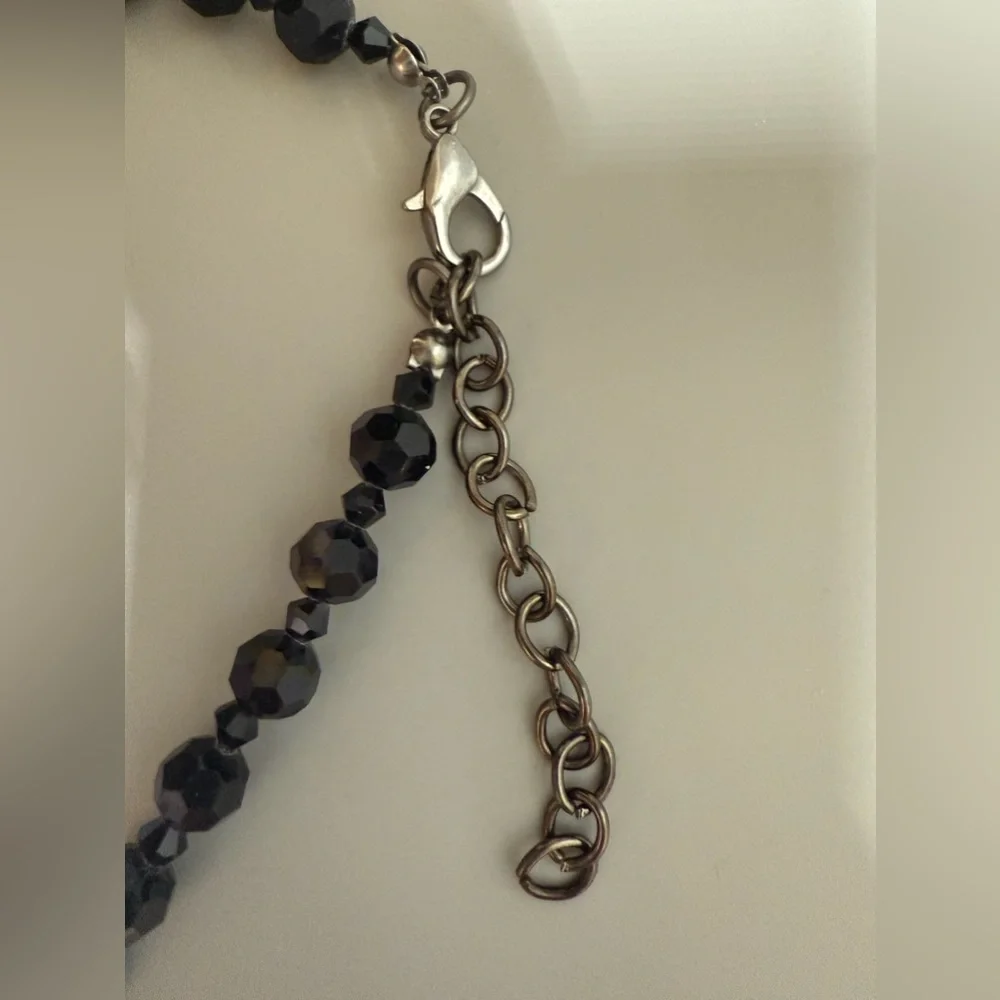 Black crystals Beaded Fringe Statement Necklace - Picture 6 of 11